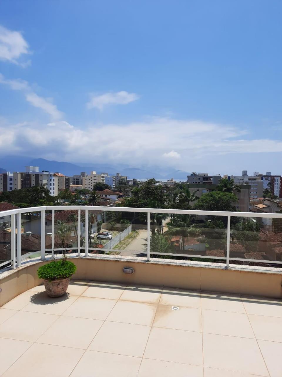Apartamento Completo P Temporada Ubatuba, Excelente Localizacao Com Conforto E Economia Exterior photo